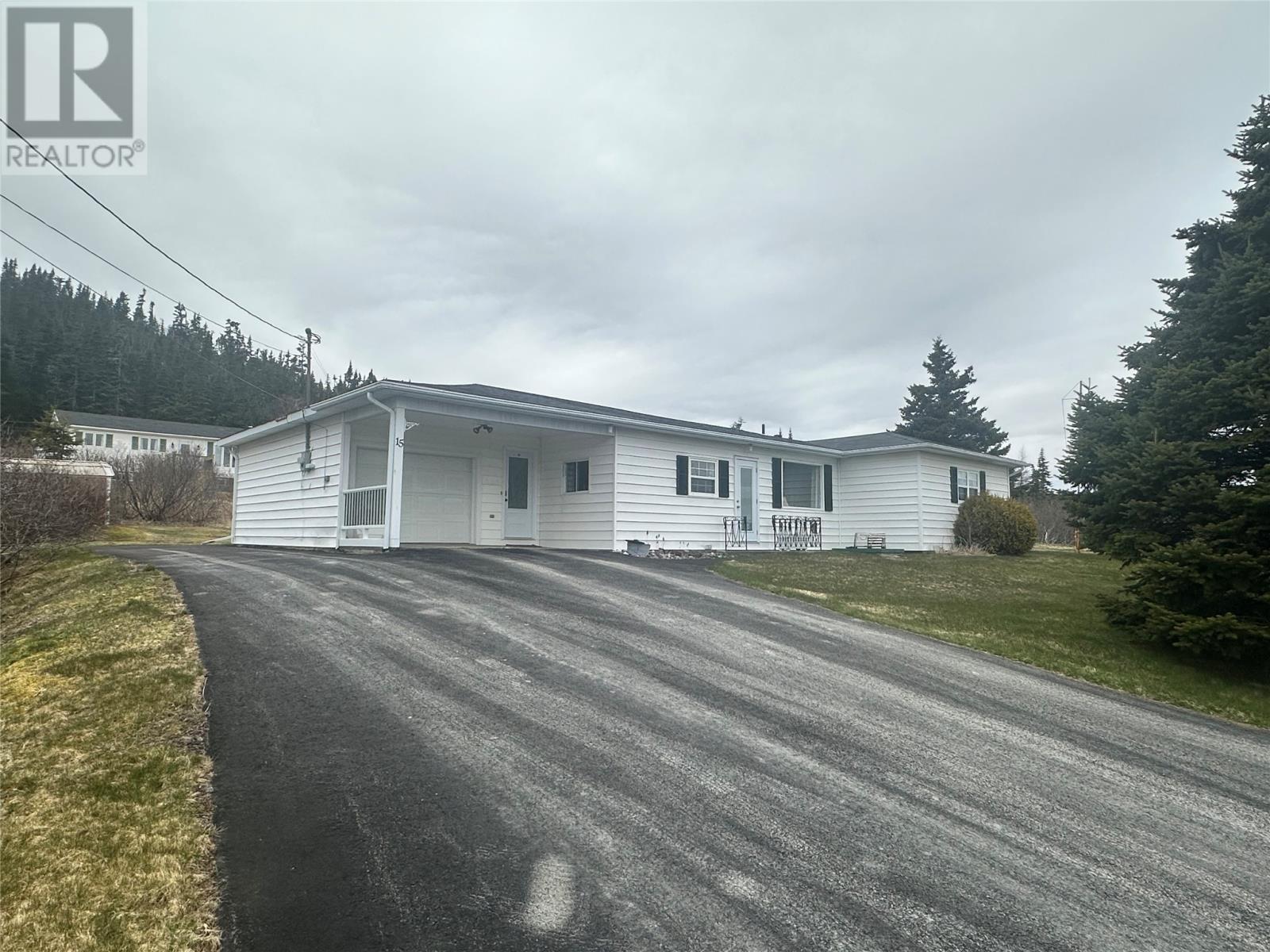 15 Batsons Road Property Photo
