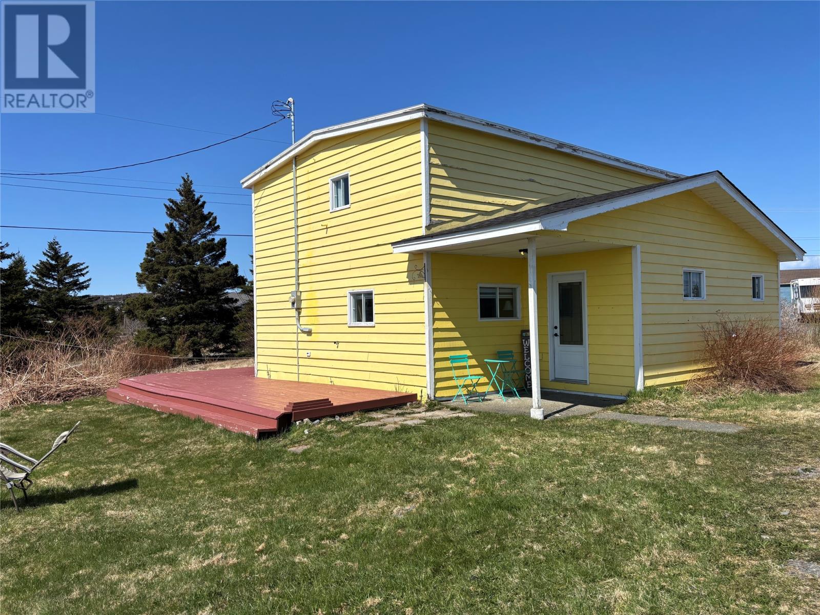 4 Flights Road Property Photo