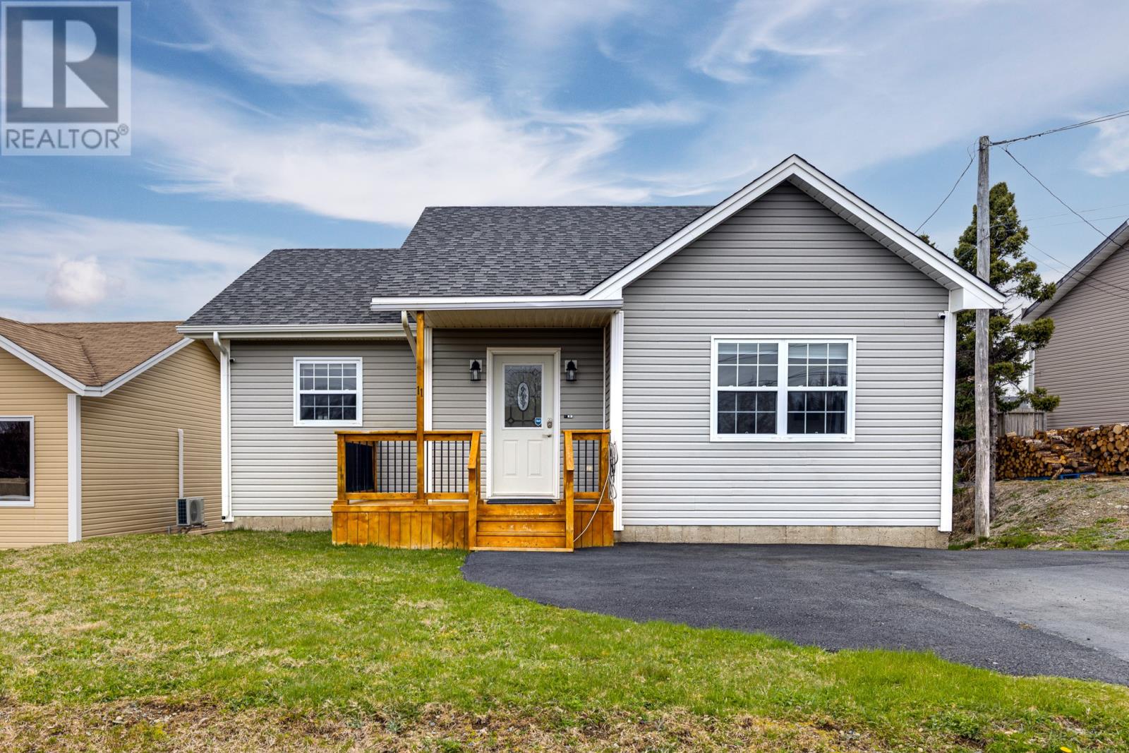 11 Greslet Place
