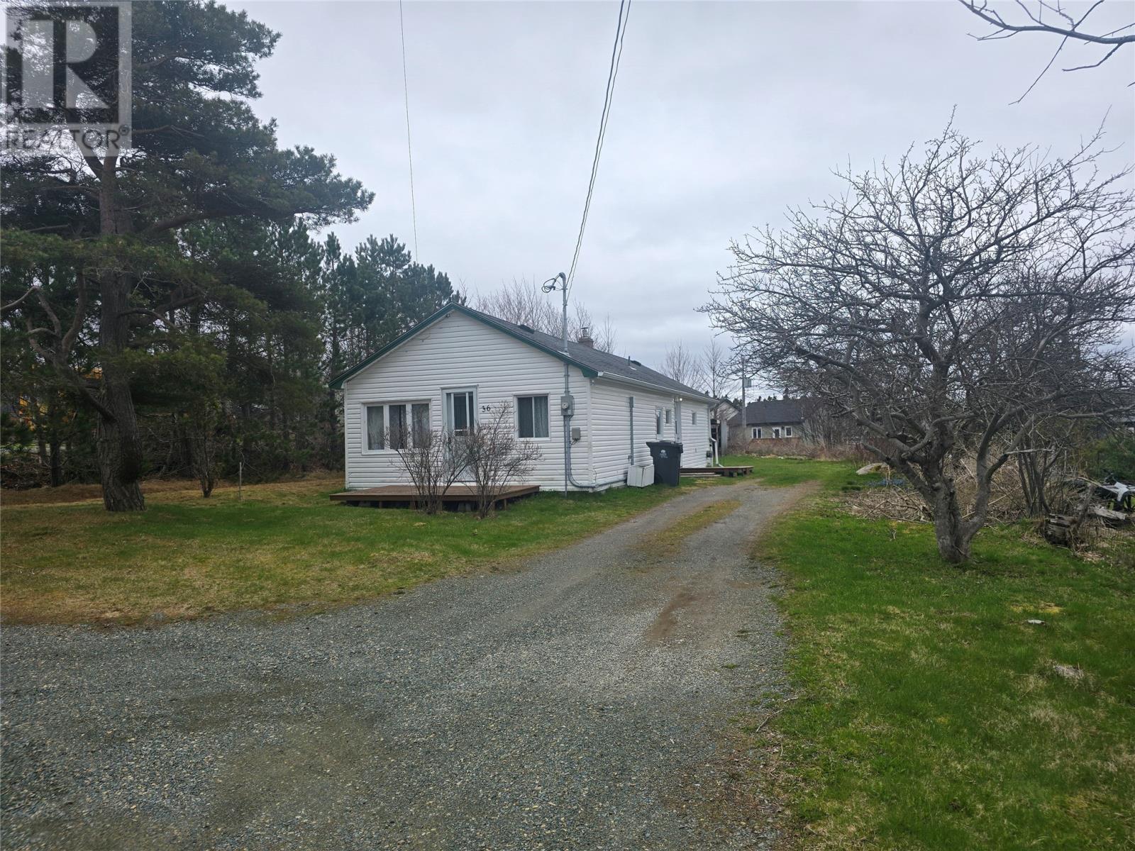 36 Tilley's Road S Property Photo