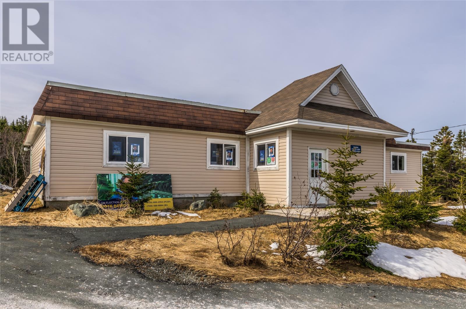 1573-1577 Portugal Cove Road Property Photo