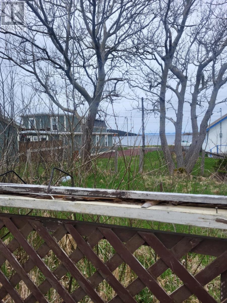10 Tank Road Property Photo 1