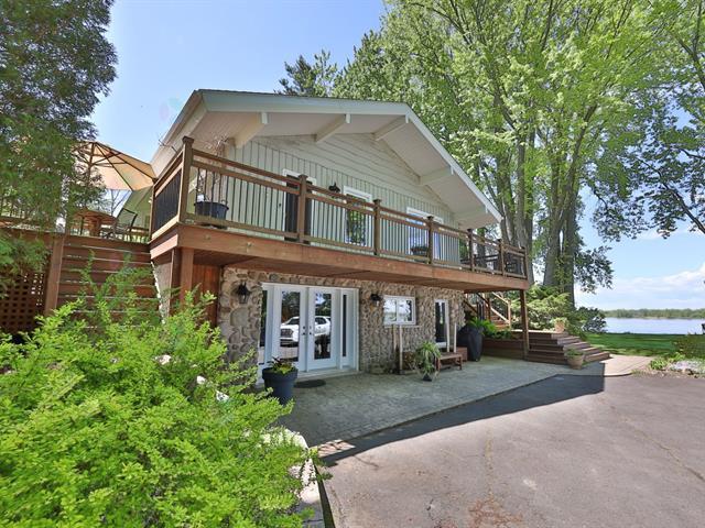1335 Ch. Du Chenal-Du-Moine Property Photo 1
