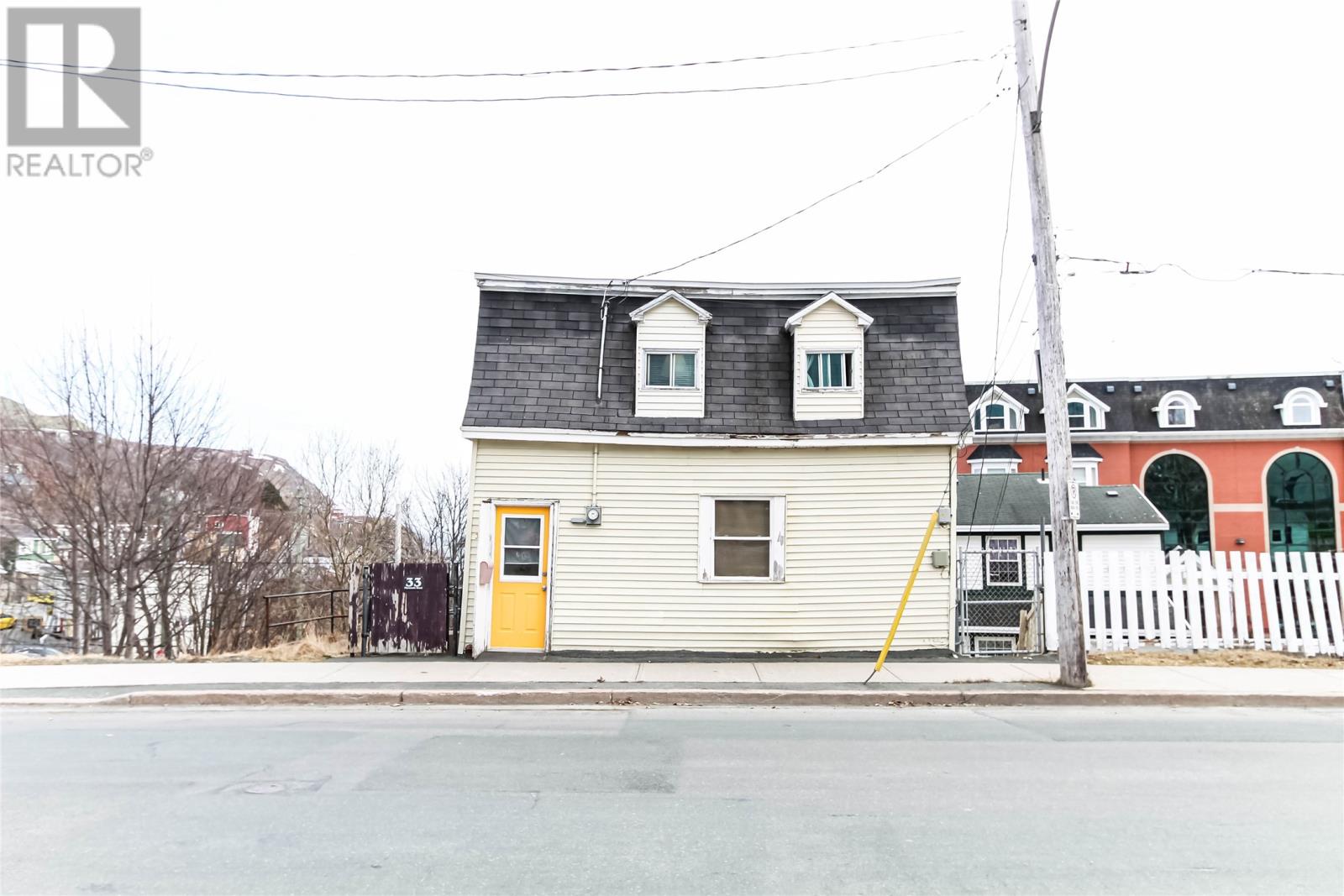 33 Plymouth Road