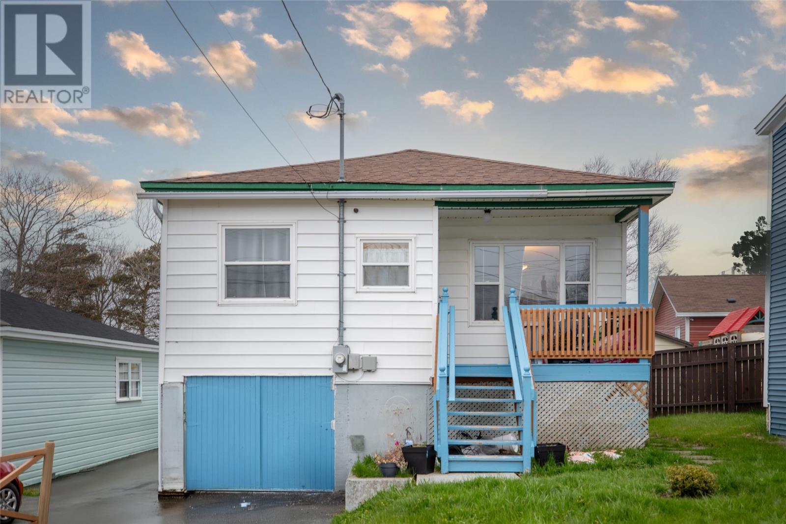 6 Pearce Avenue Property Photo 1