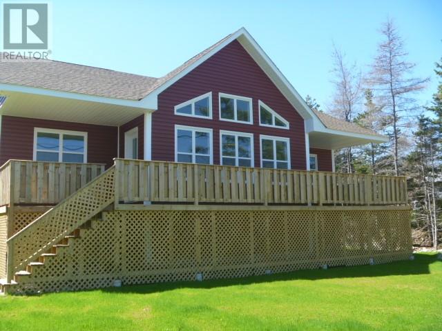79 Forest Road