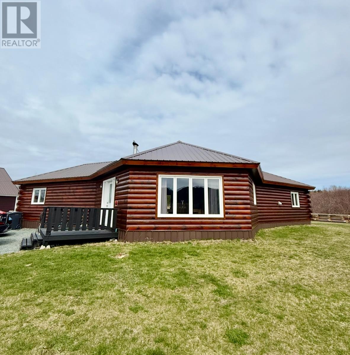 3a Stadium Road Property Photo 1