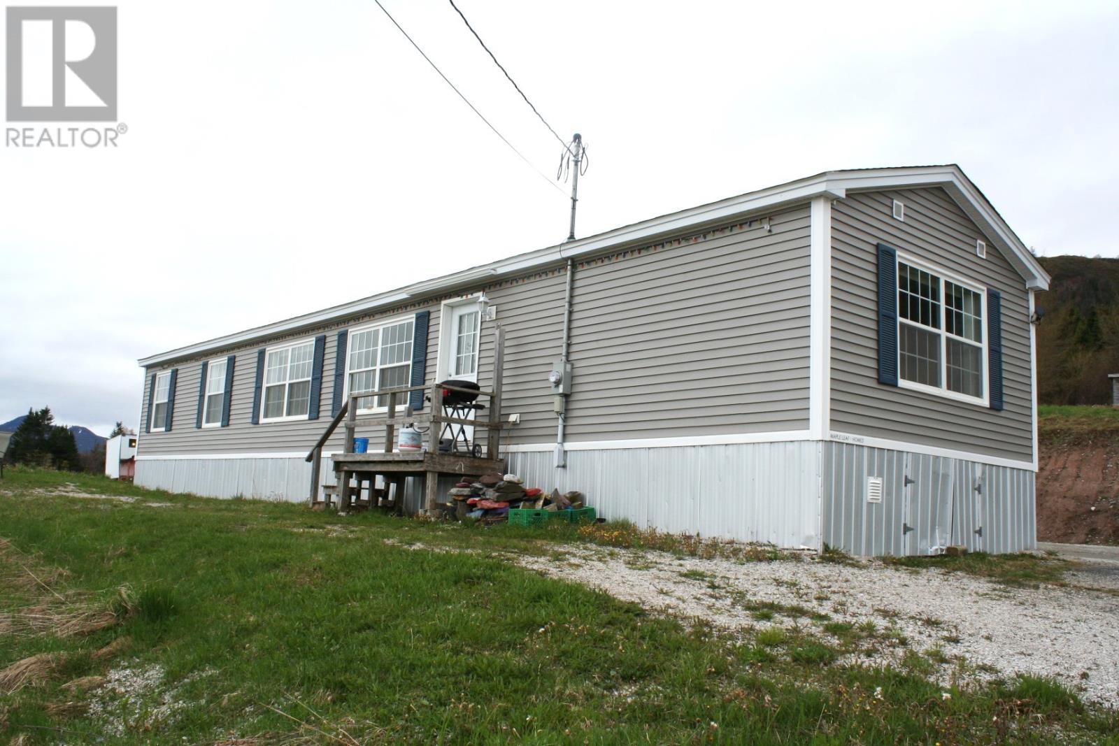 7 Gillams Road Property Photo 1