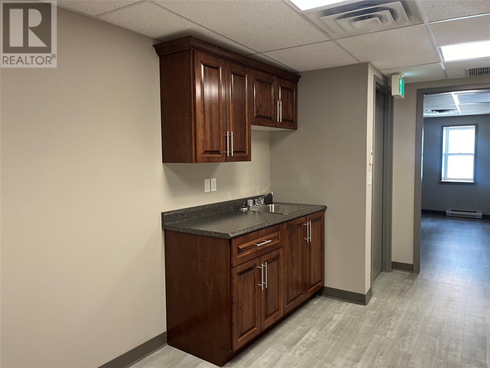 454 Water Street Property Photo 14