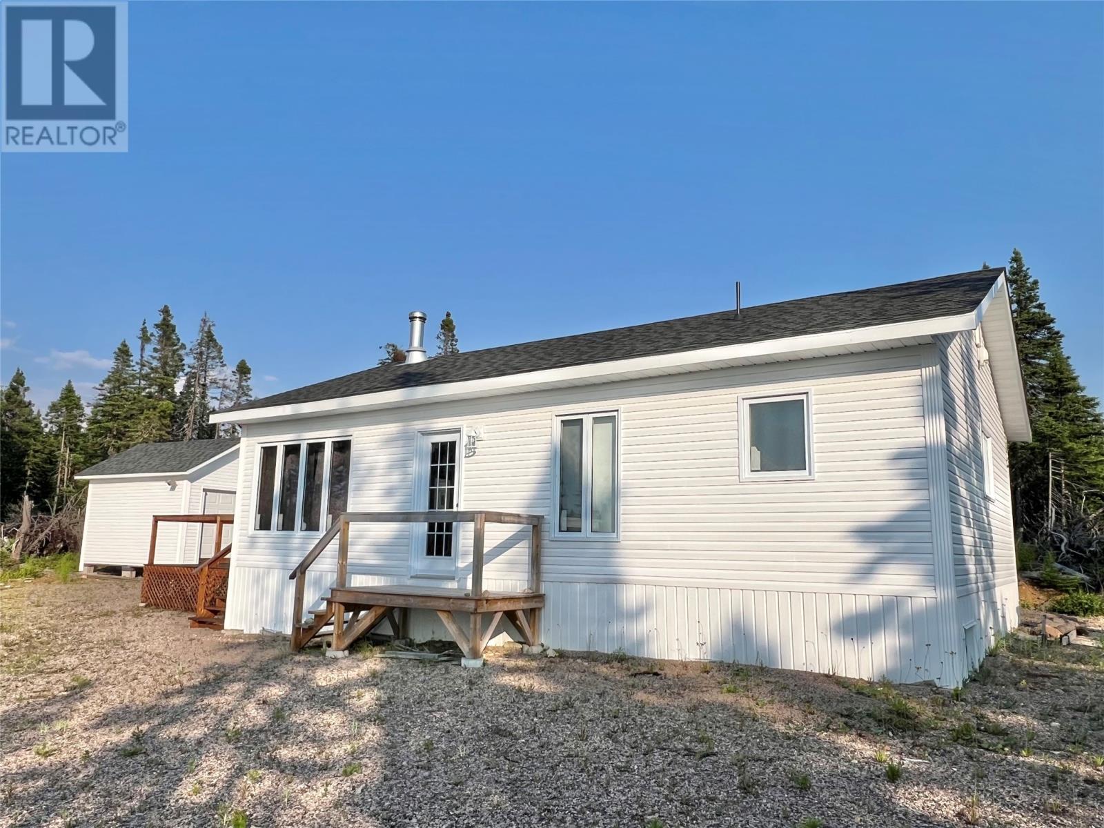 146520 Constance Lake Property Photo 1