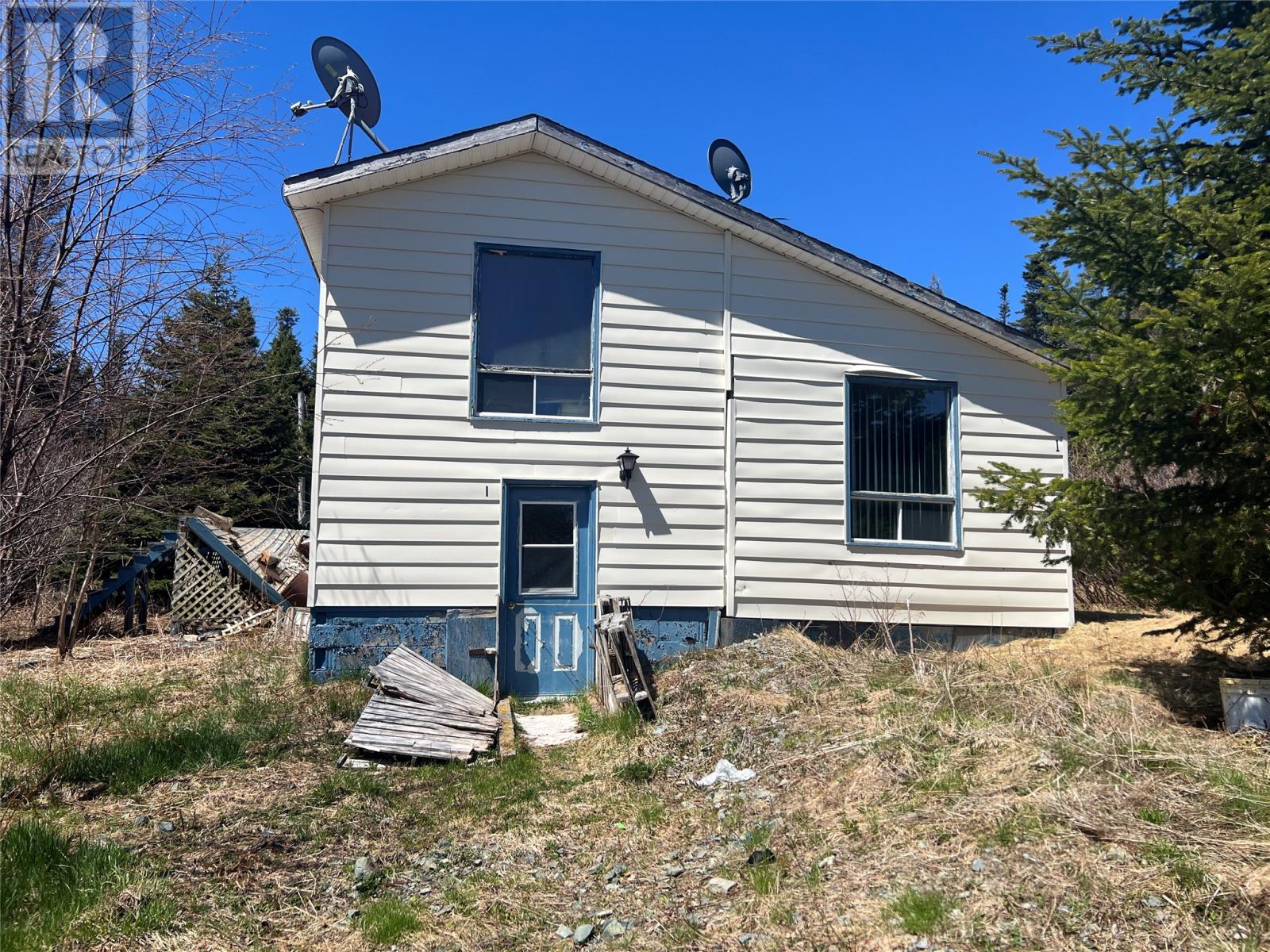 1 Luffs Hill Property Photo 1