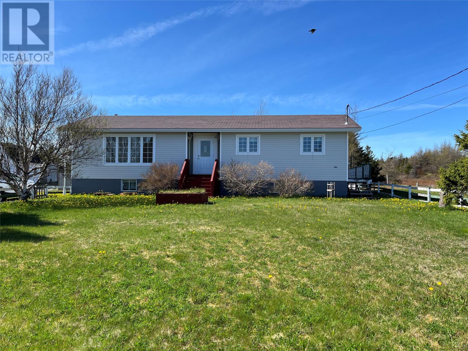 39 East Point Road