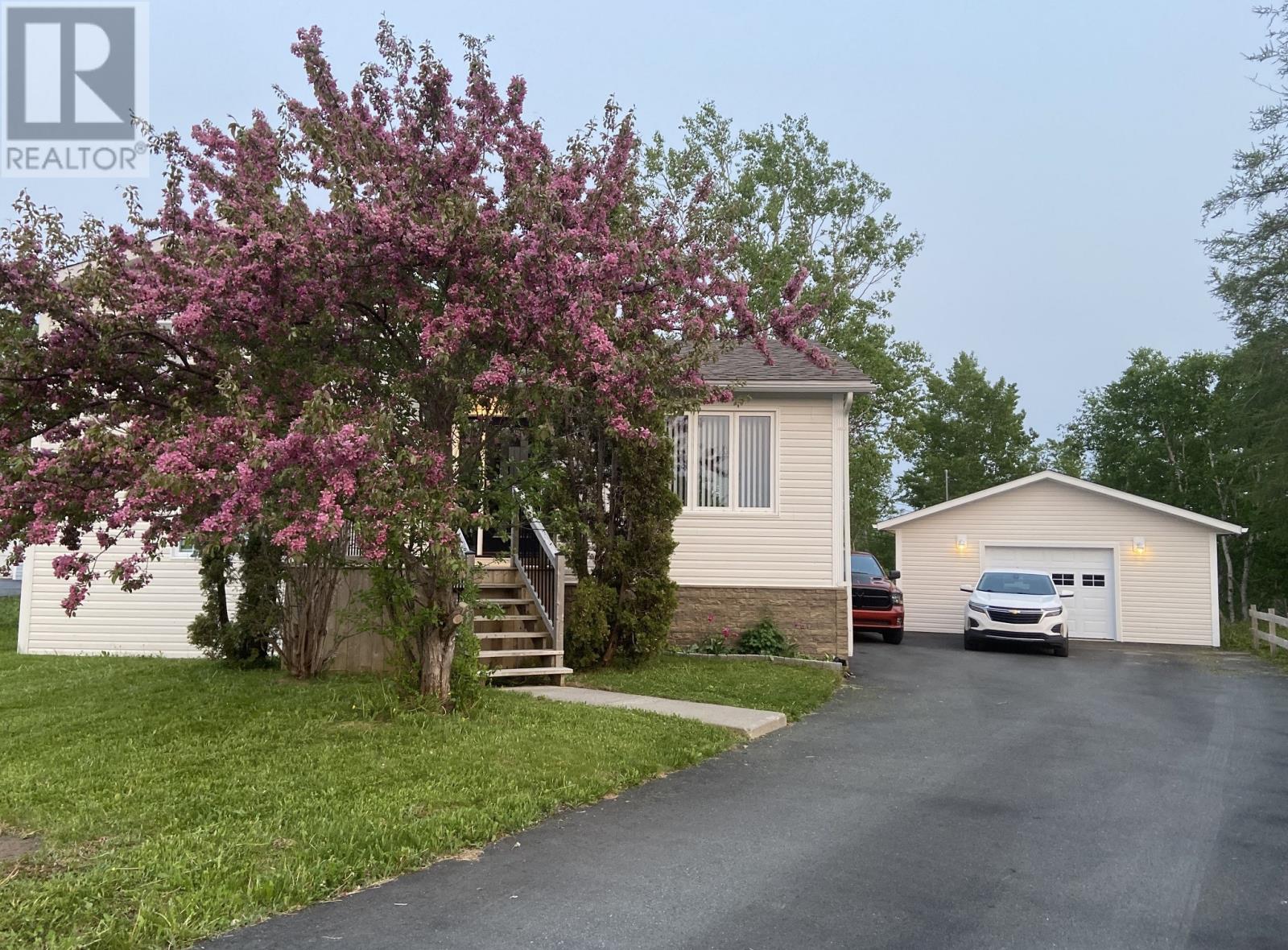 17 Brown Crescent