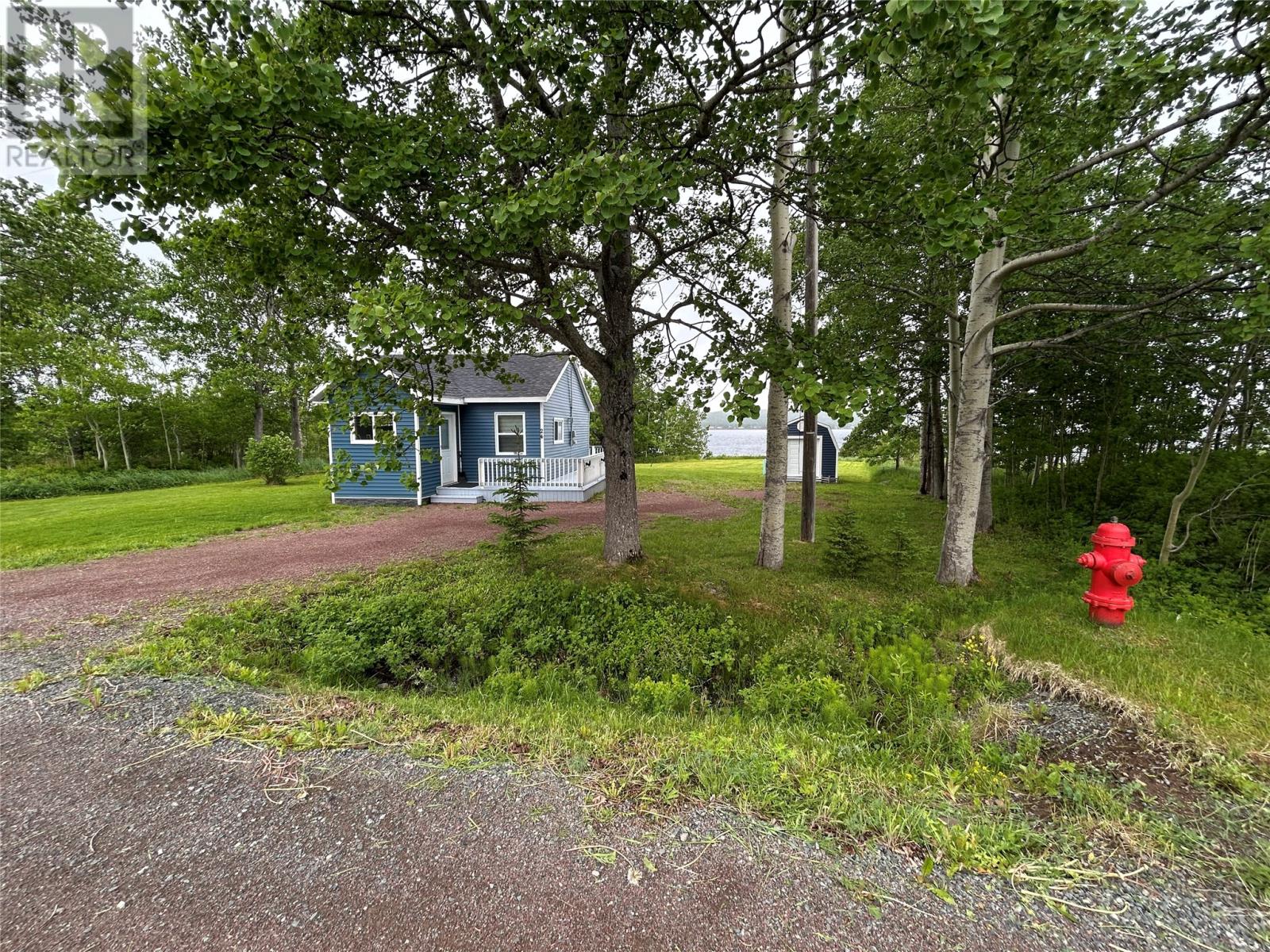 24 Sacrey's Road