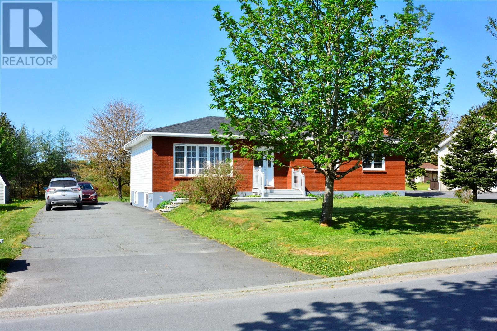 29 Bishops Road Property Photo 1