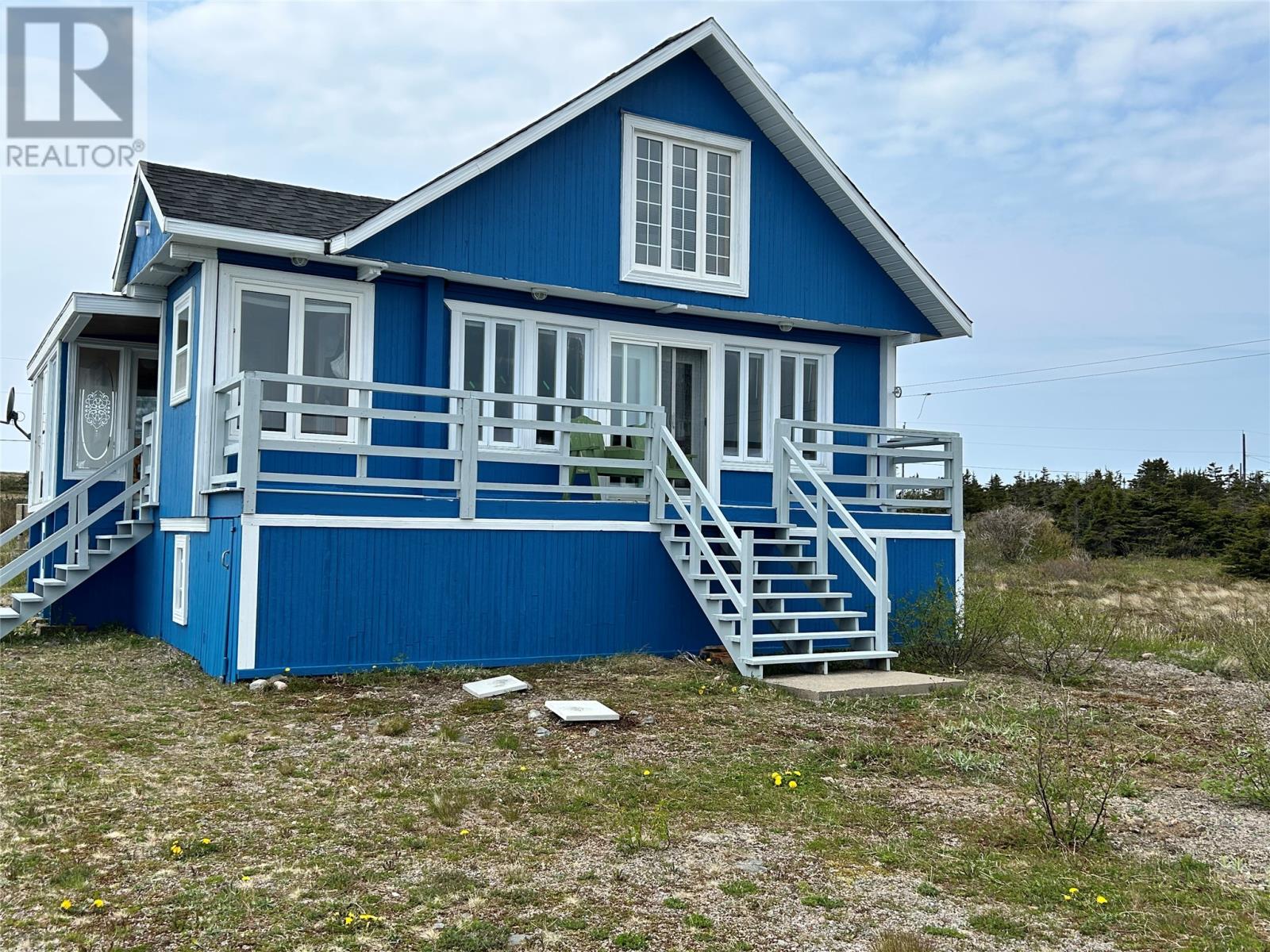 27 Lighthouse Road