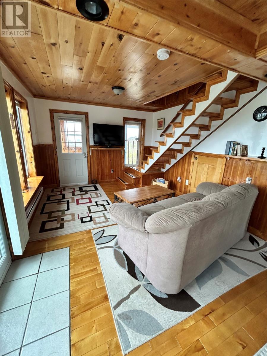 27 Lighthouse Road Property Photo 13