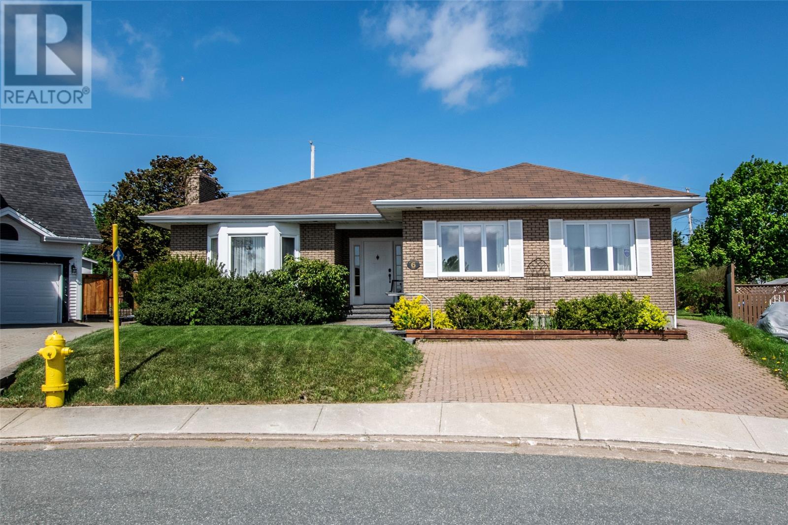6 Roddickton Place