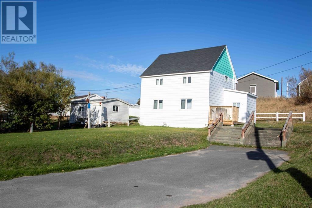 17-19 John Cabot Drive Property Photo 1
