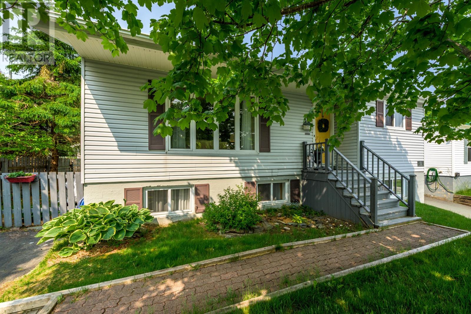 14 Montgomery Street Property Photo 1