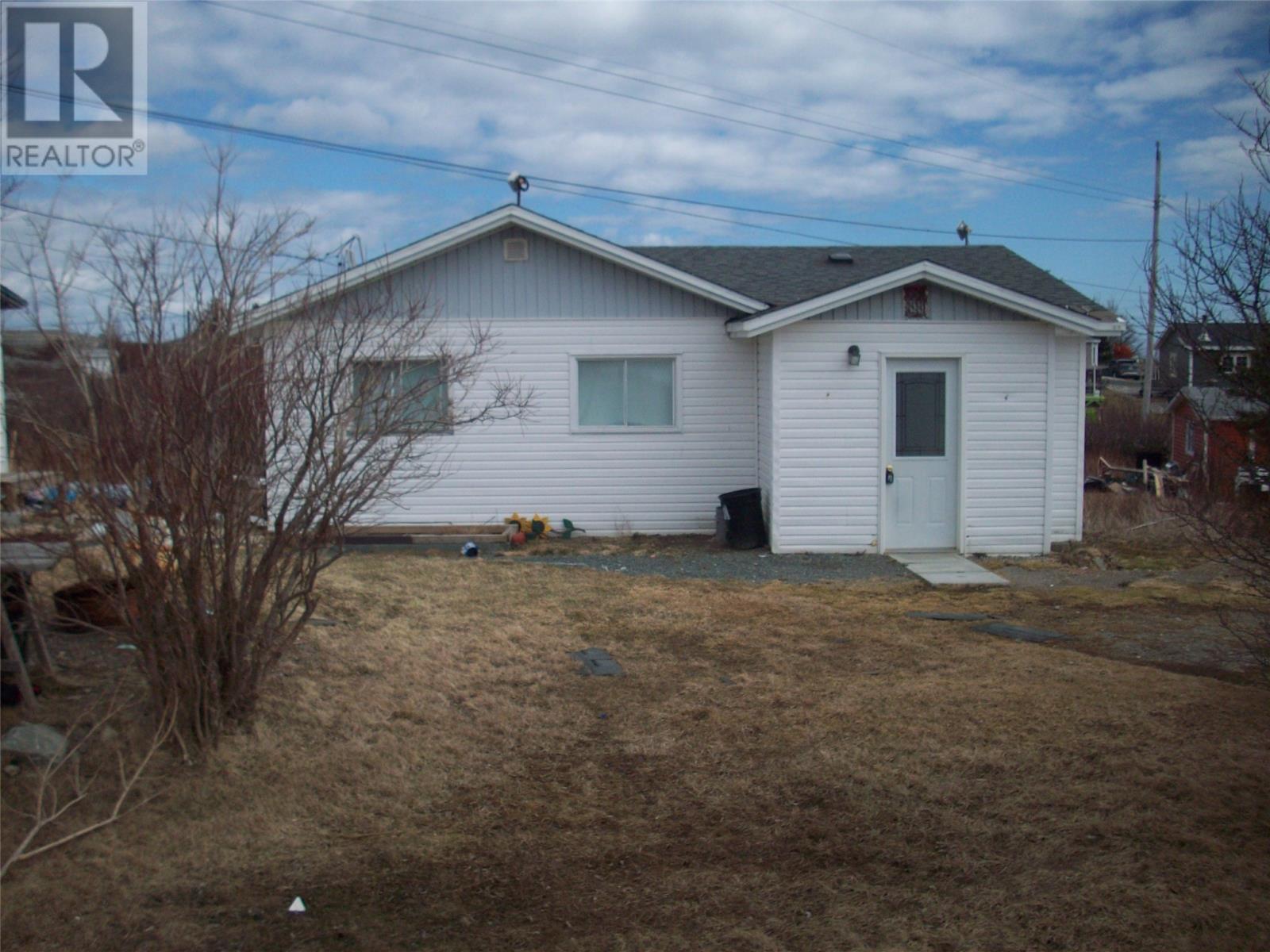 39 Pools Island Road Property Photo 1