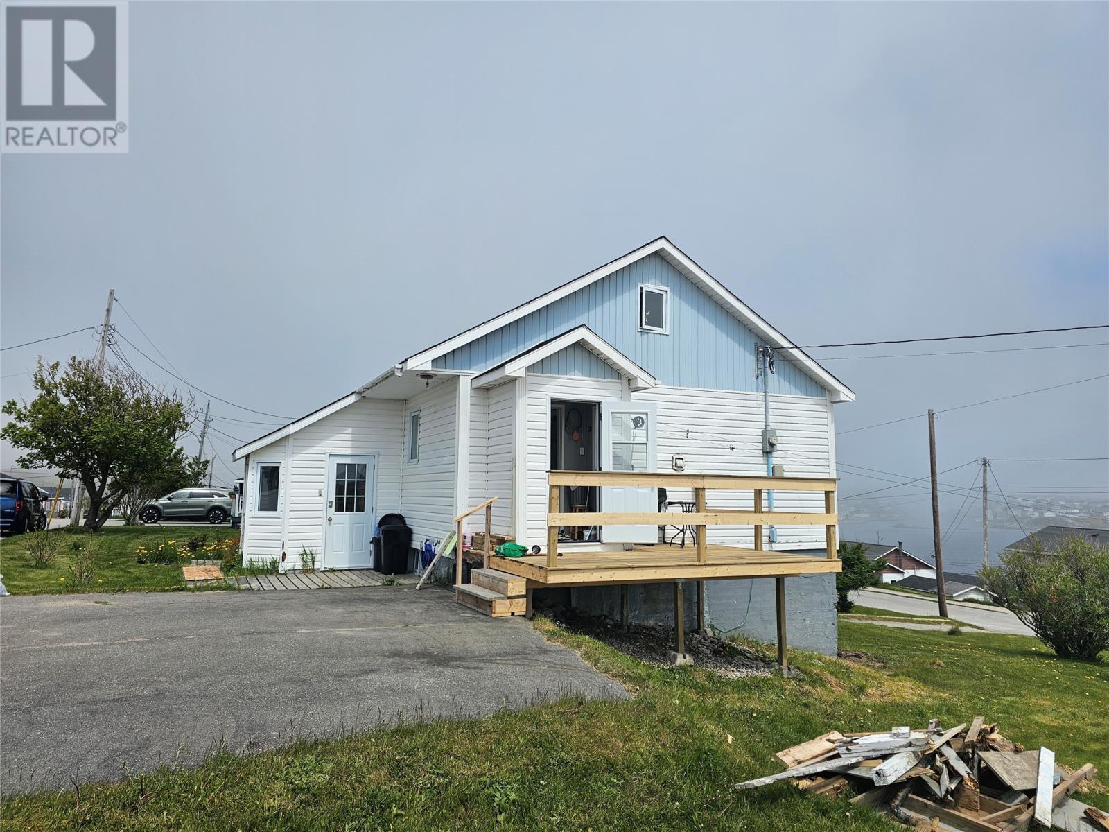 2 First Avenue Property Photo 2