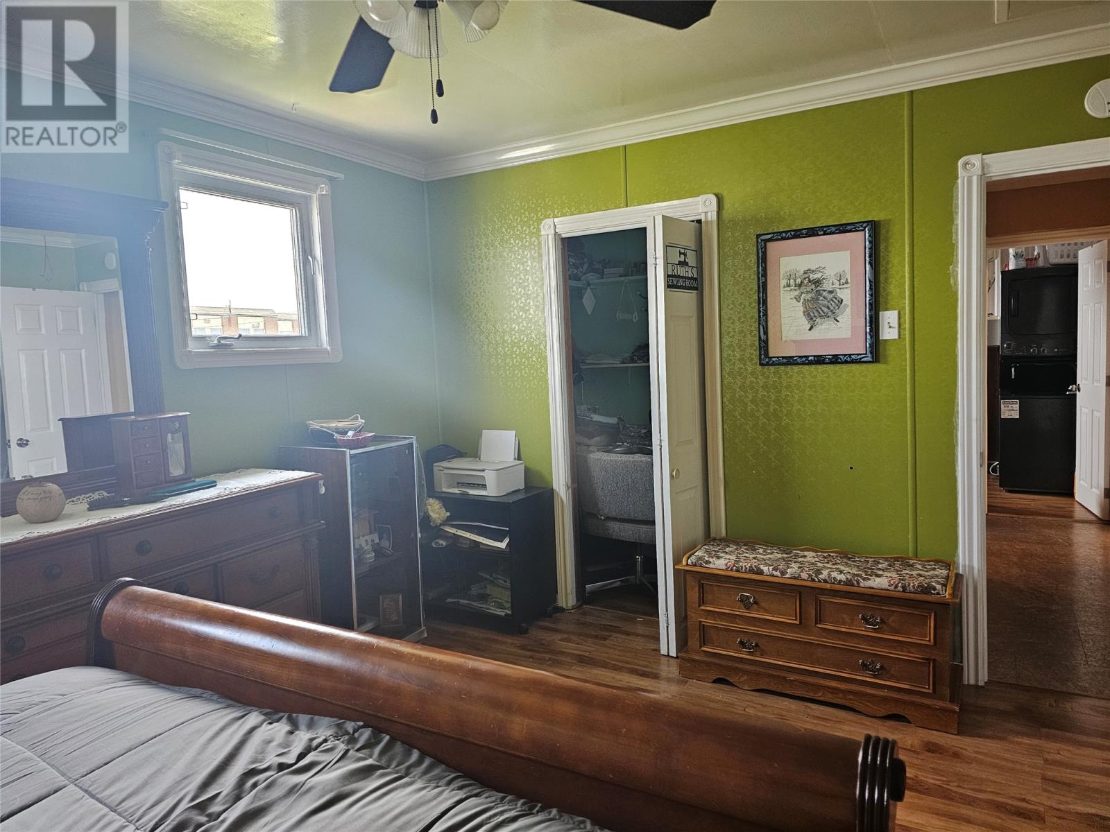 2 First Avenue Property Photo 16