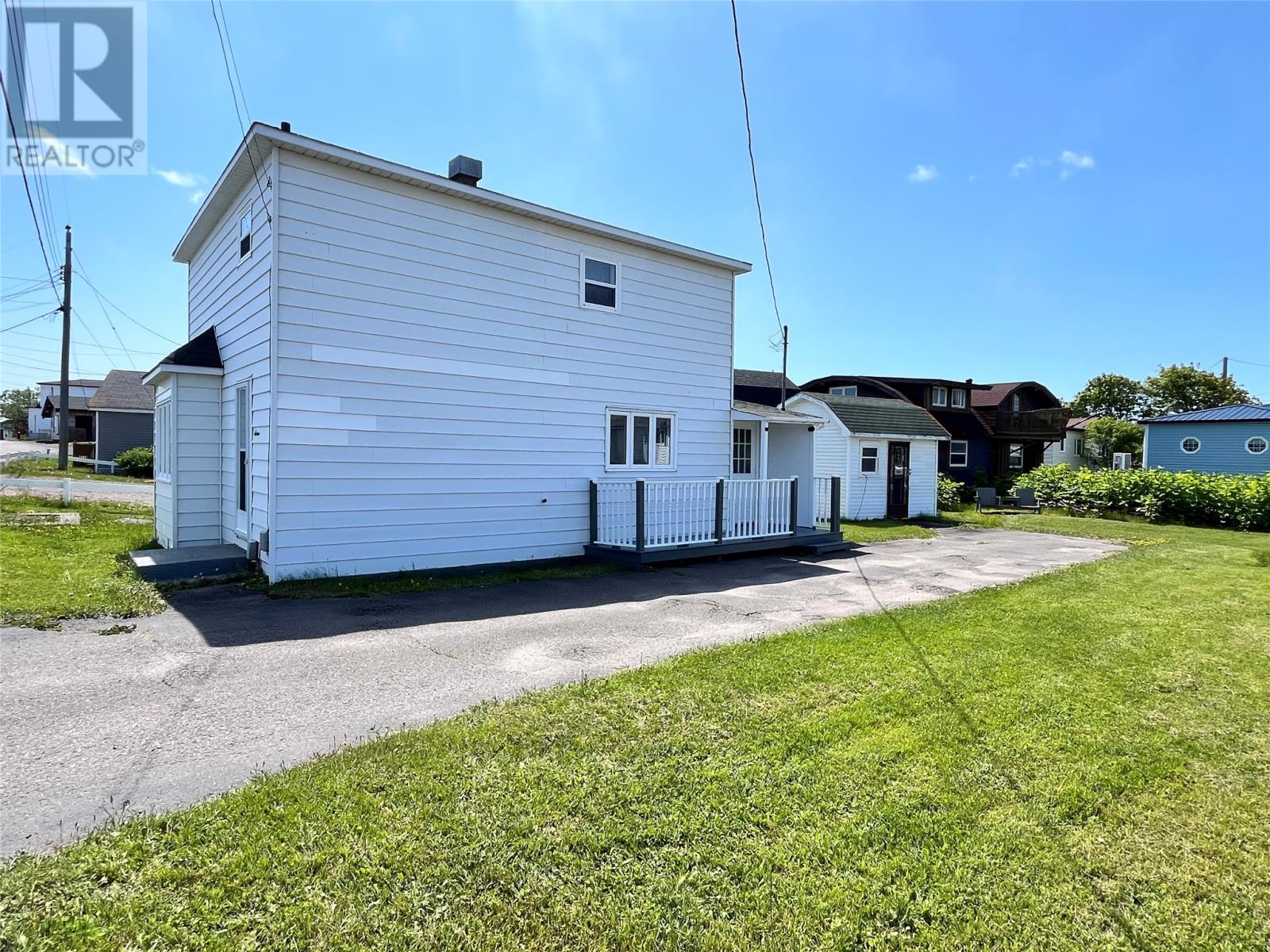 16 West Street Property Photo 1
