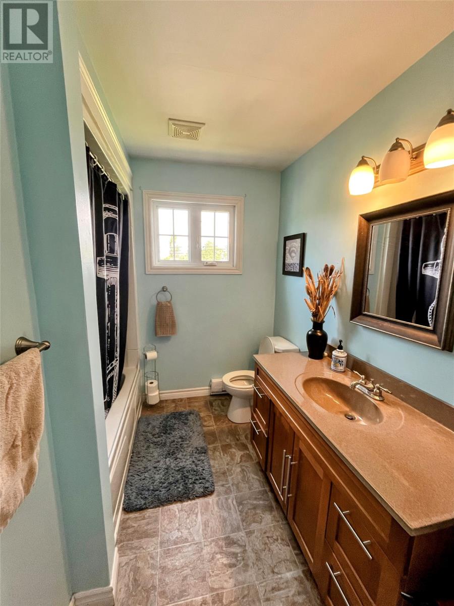 83 Byrd Avenue Property Photo 9