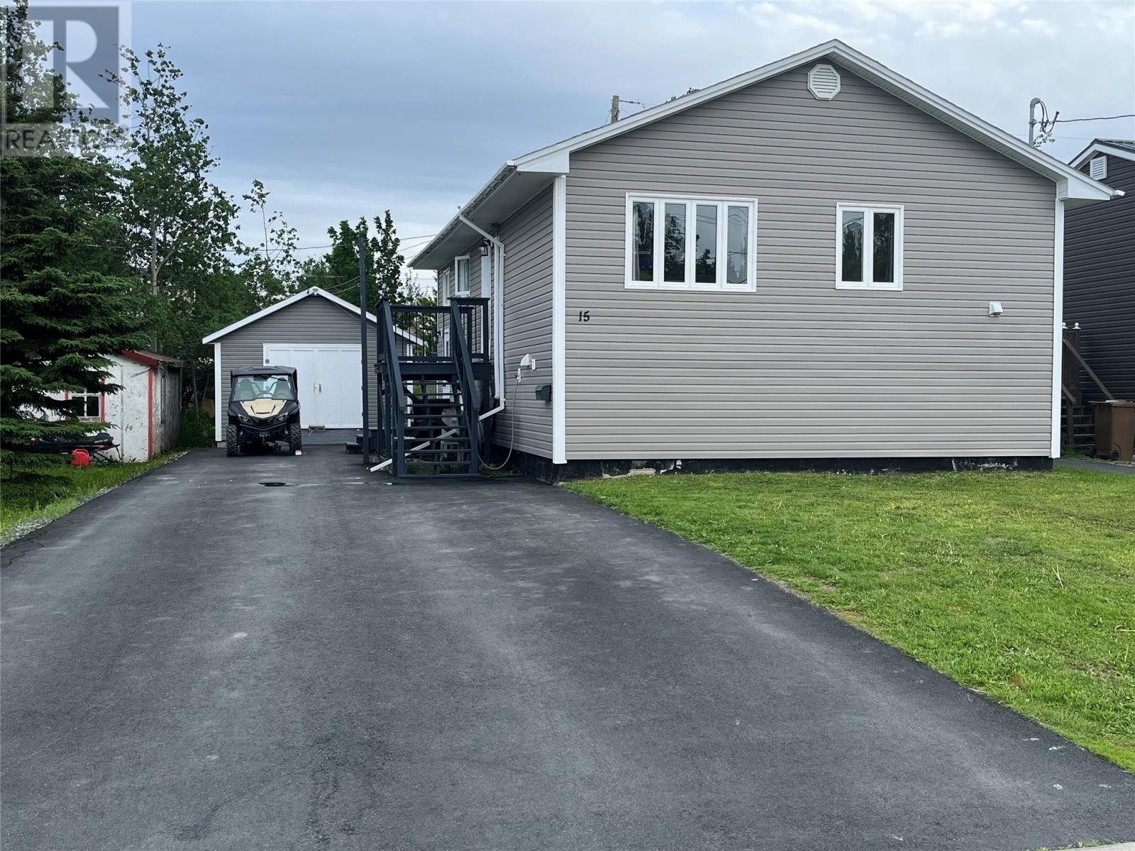 15 Blackwood Drive