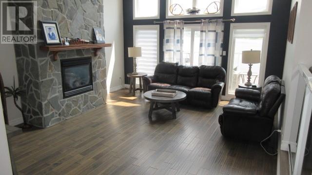 22 Lakeside Drive Property Photo 20