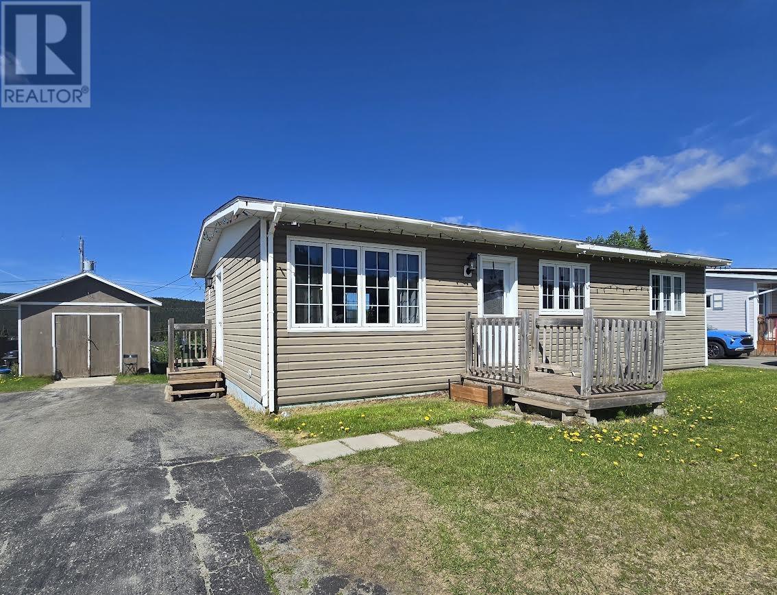 102 Grenfell Drive Property Photo 1