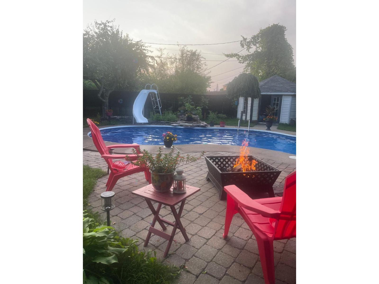 10 3e Avenue Property Photo 12