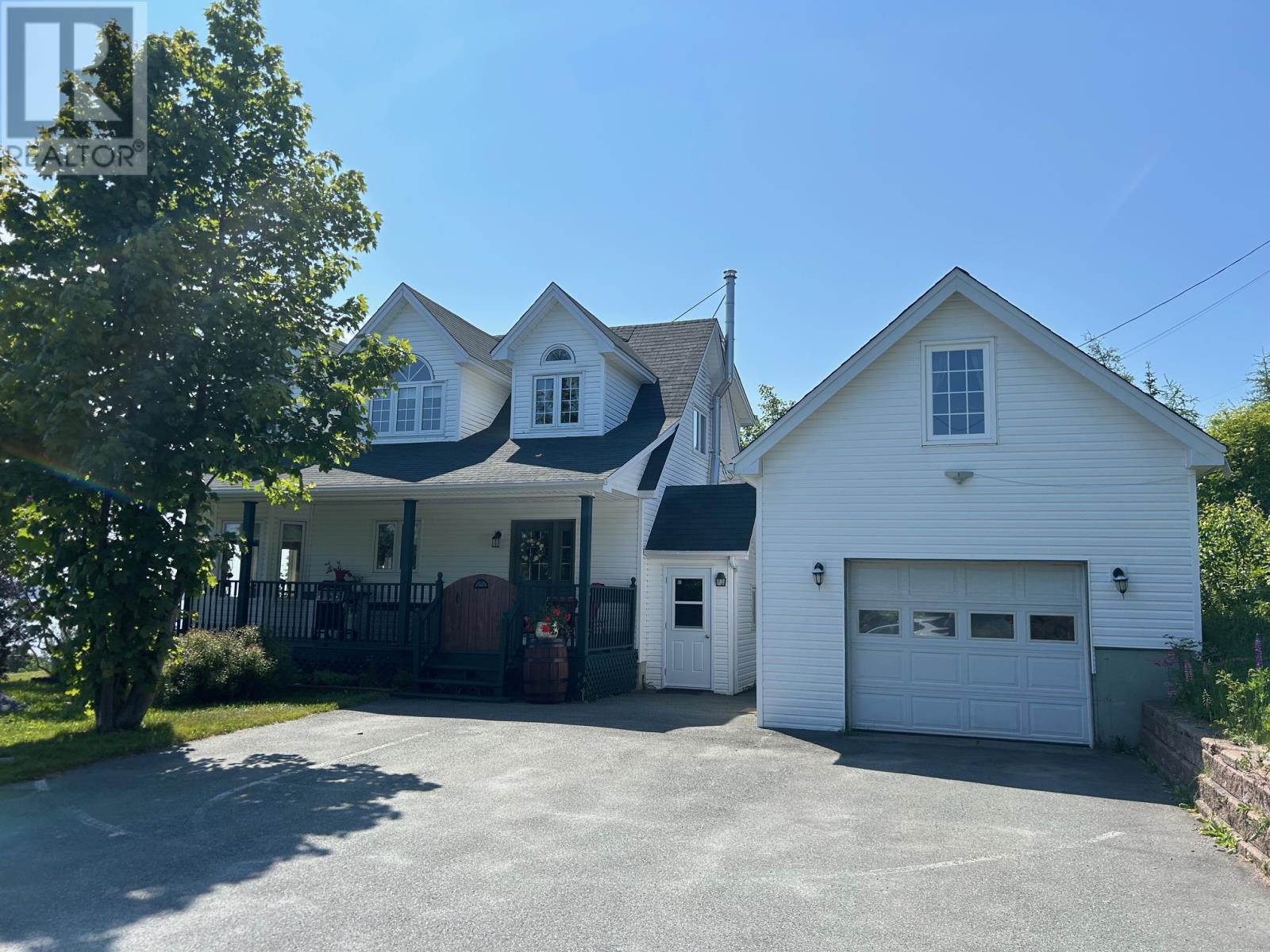 27 Williams Lane Property Photo 1