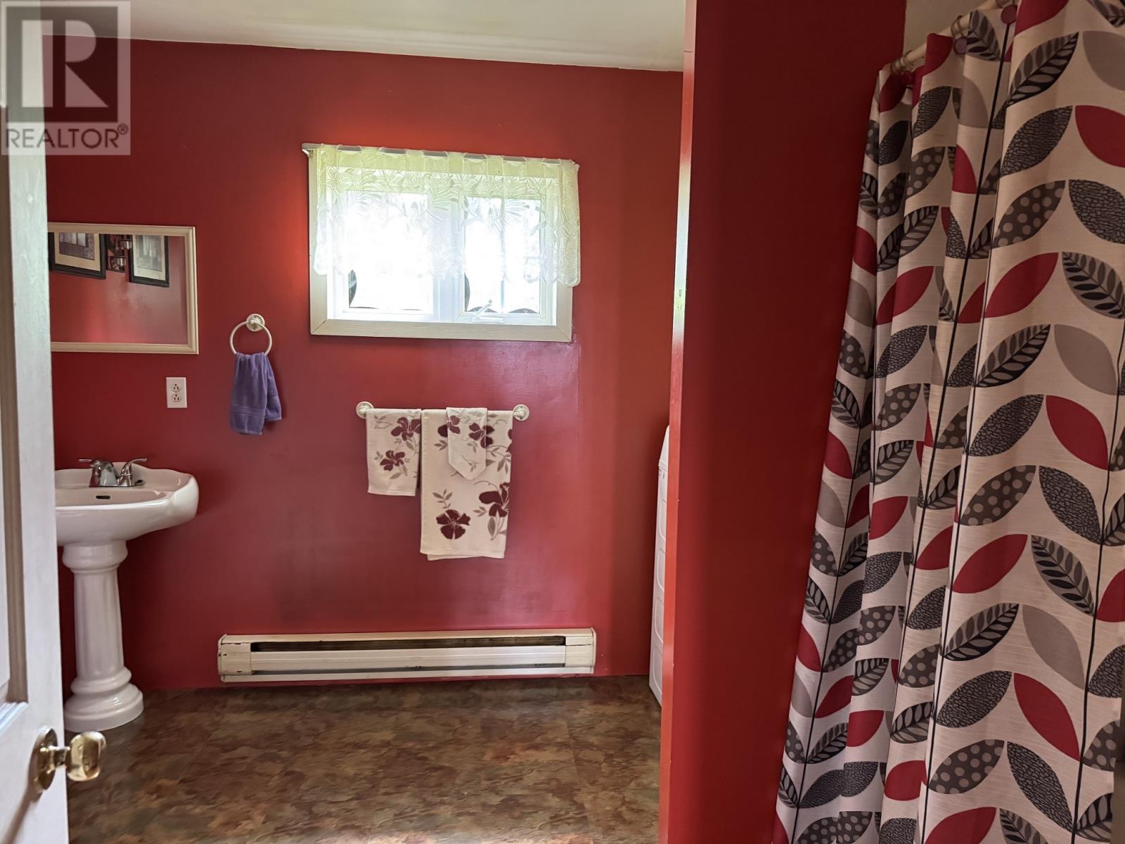 13 Southside Road Property Photo 10