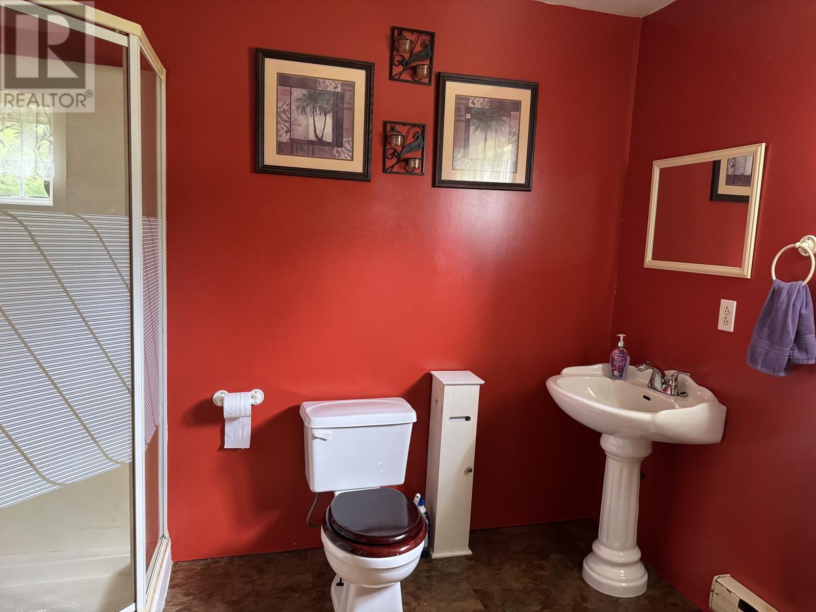 13 Southside Road Property Photo 11