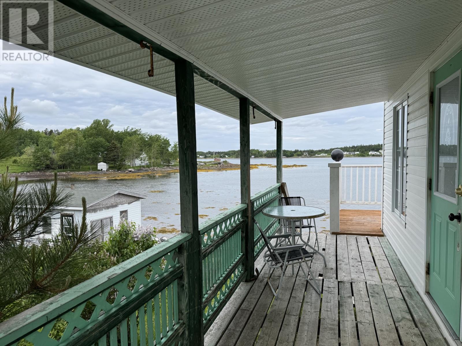 13 Southside Road Property Photo 15