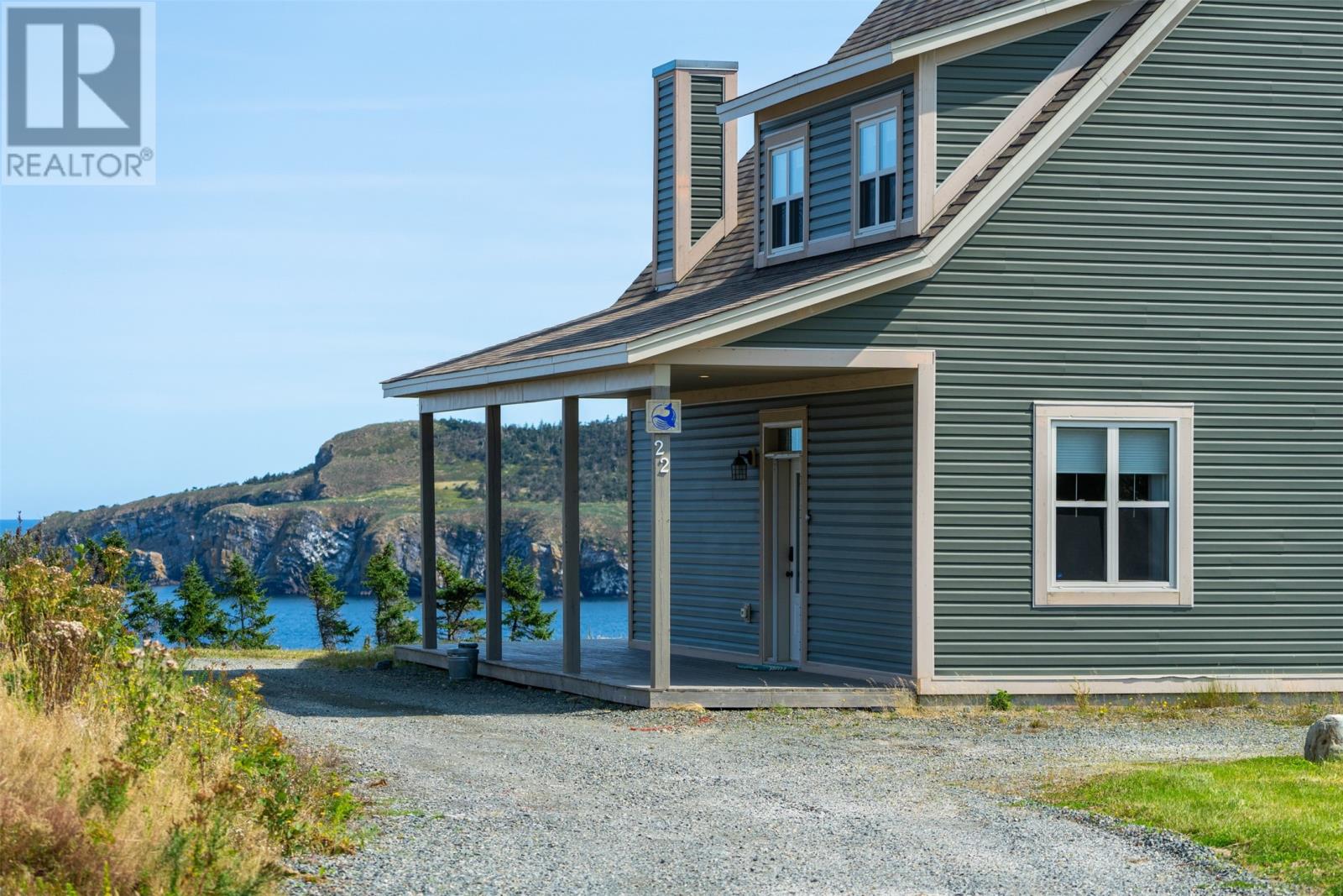 22 Grady's Point Road Property Photo 1