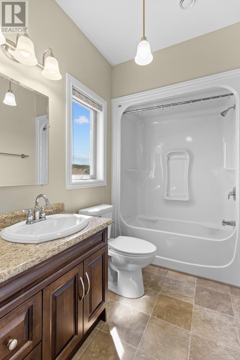 21 Agustus Avenue Property Photo 15