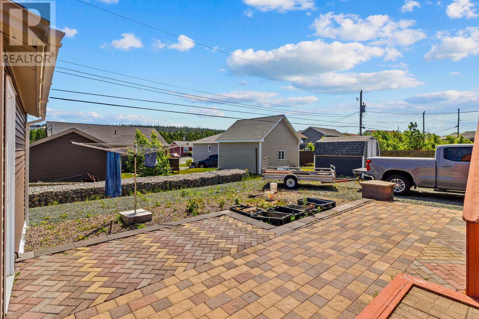 21 Agustus Avenue Property Photo 18