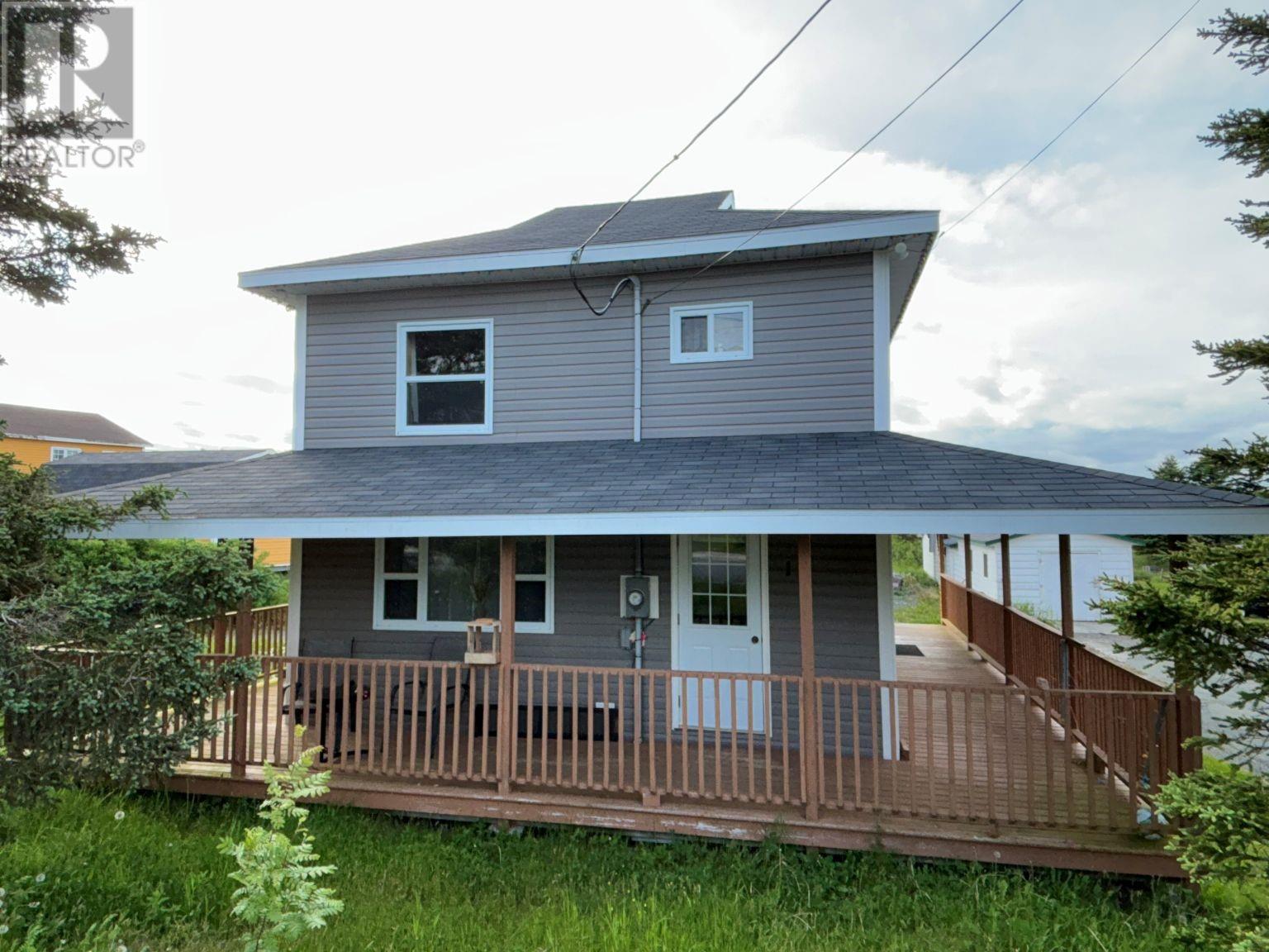 1 Tacks Beach Place