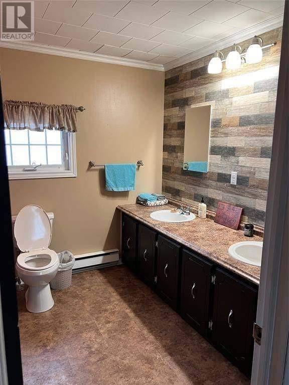 2 Regional Street Property Photo 10