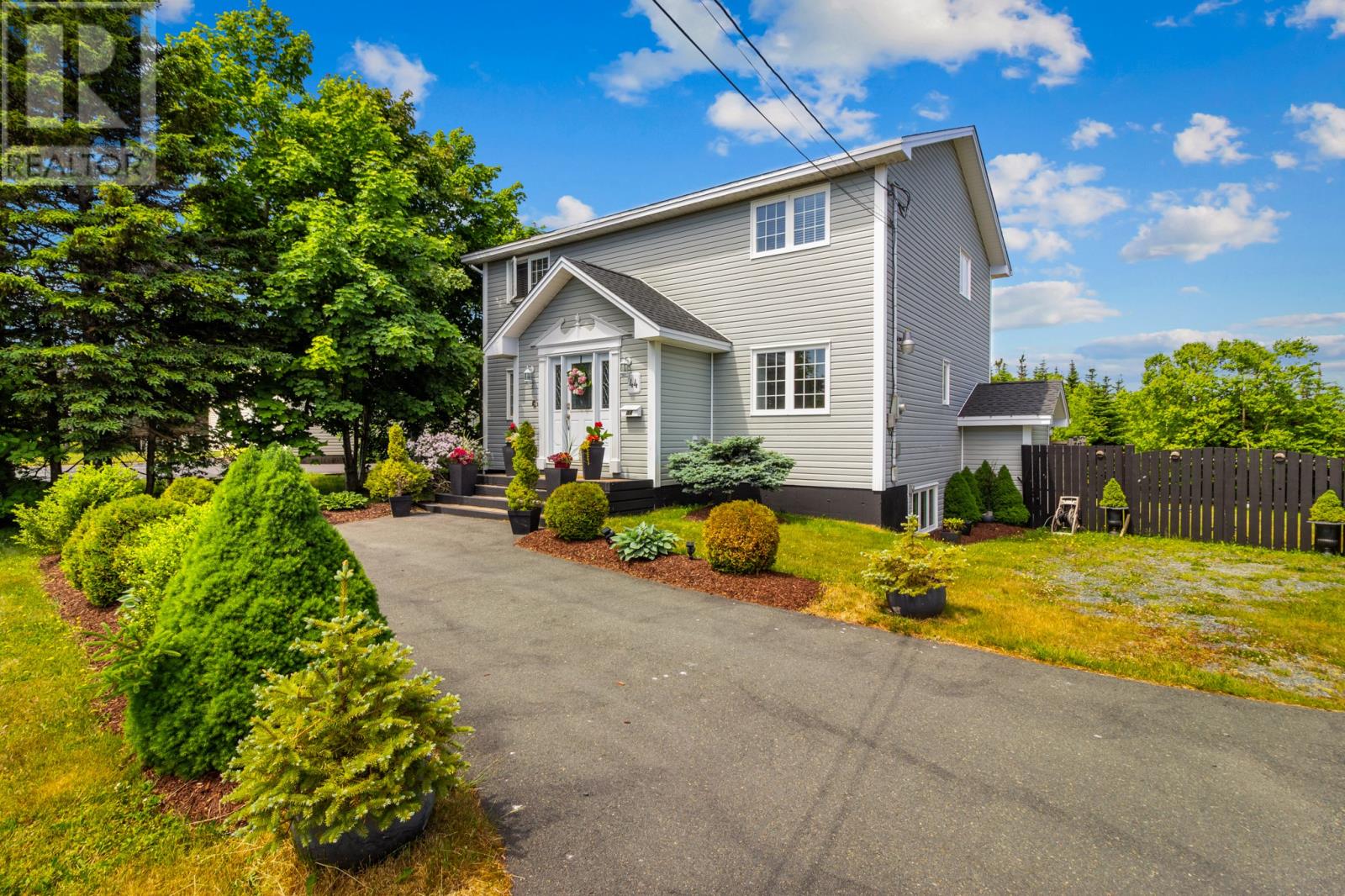 44 Pulpit Rock Road