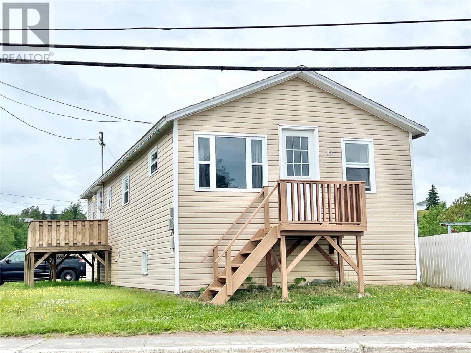 31 Commonwealth Drive