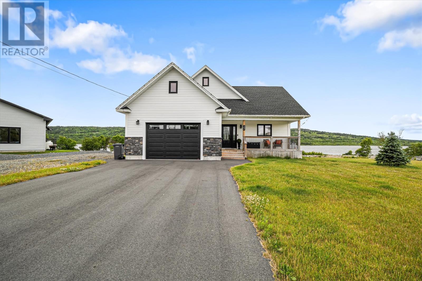 22 Jack Pine Drive Property Photo 1