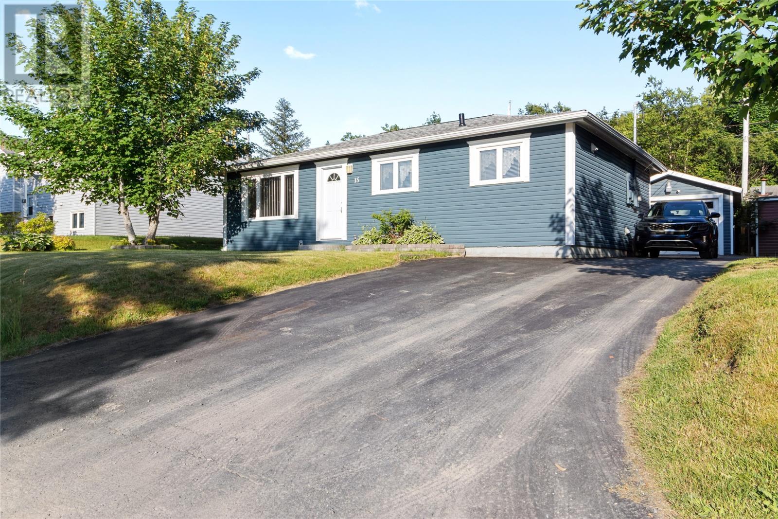 15 Horlick Avenue
