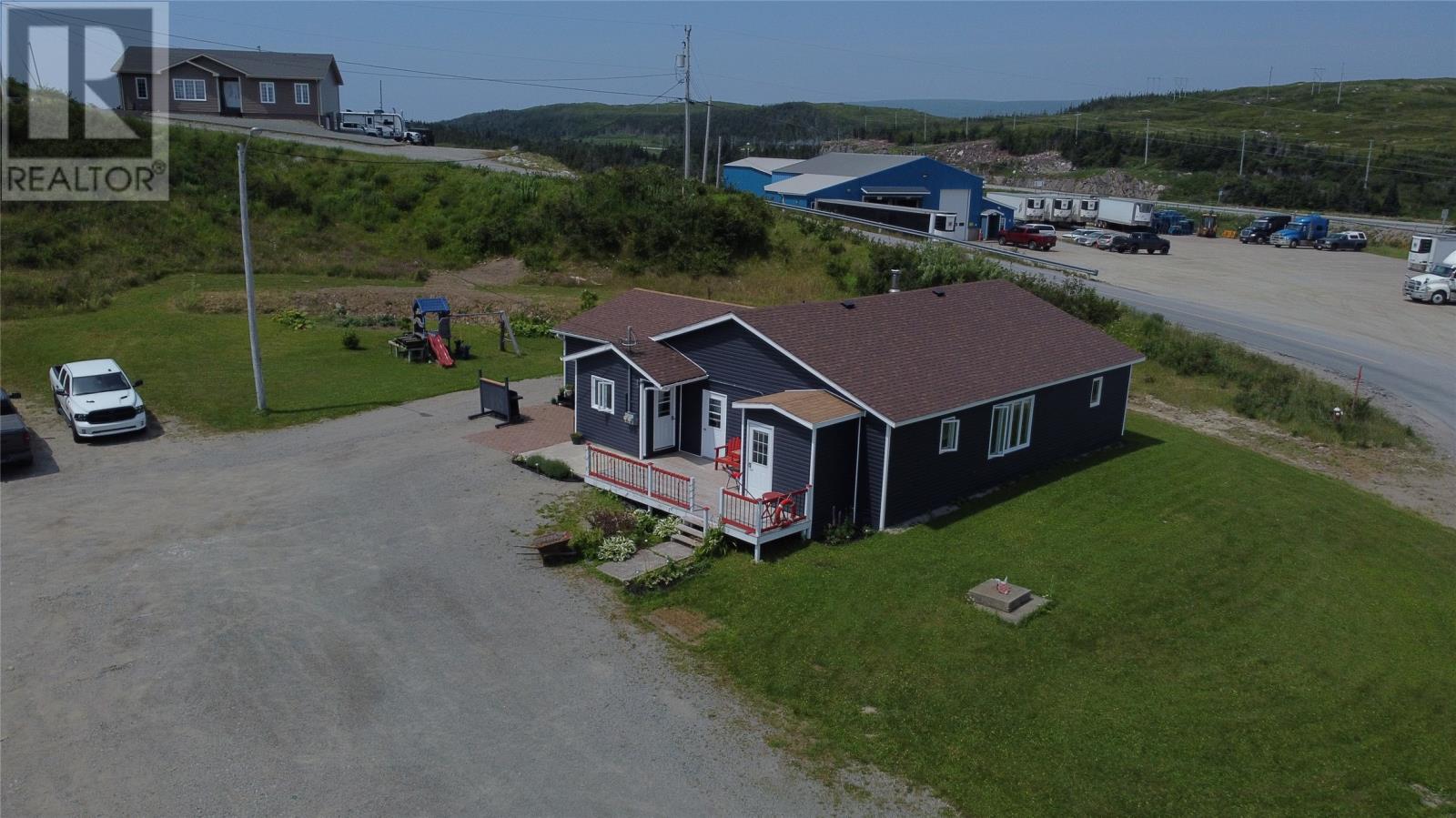 6 Dennis Road