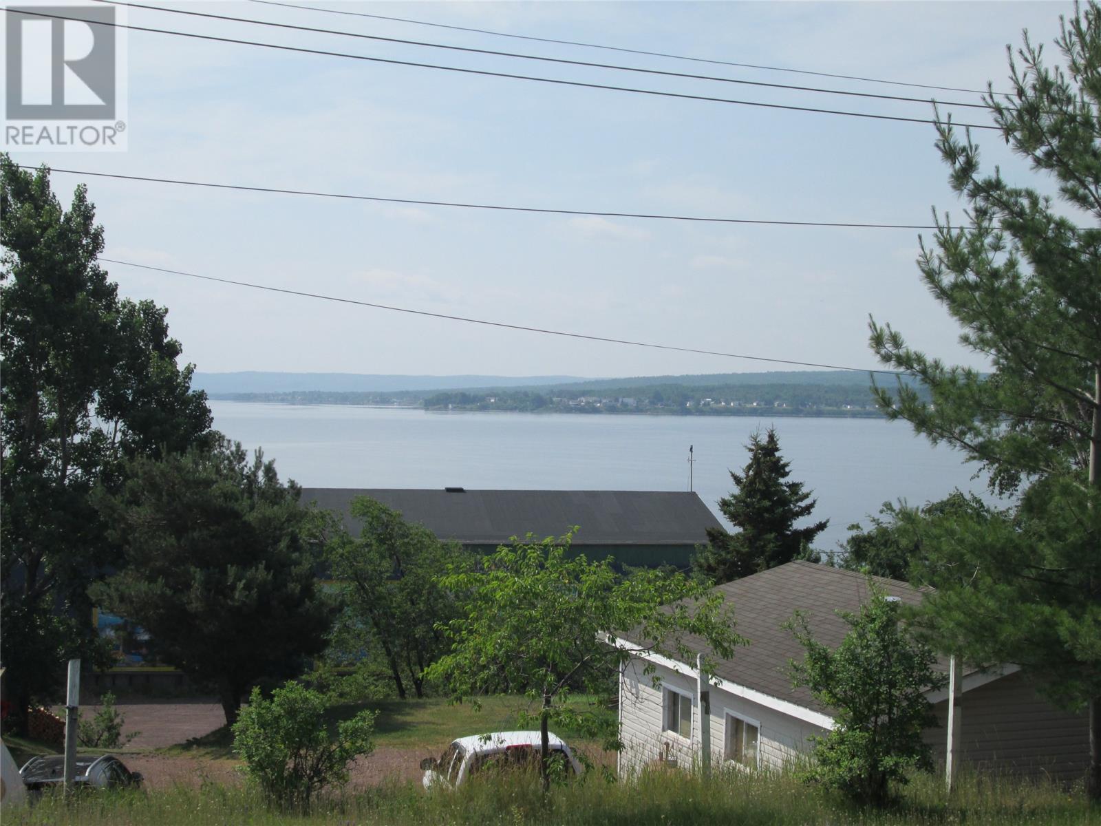 6 Watermans Lane Property Photo 1
