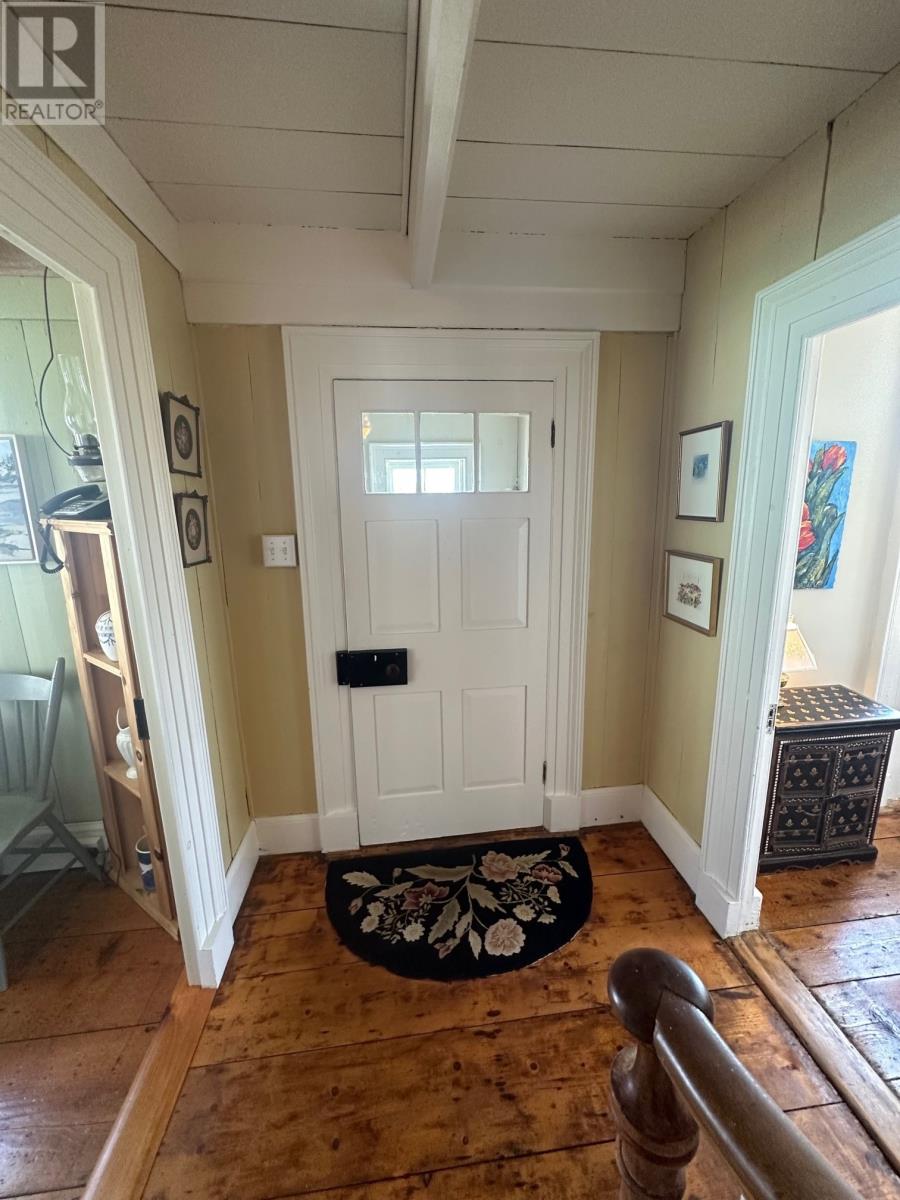 19 West Street Property Photo 16