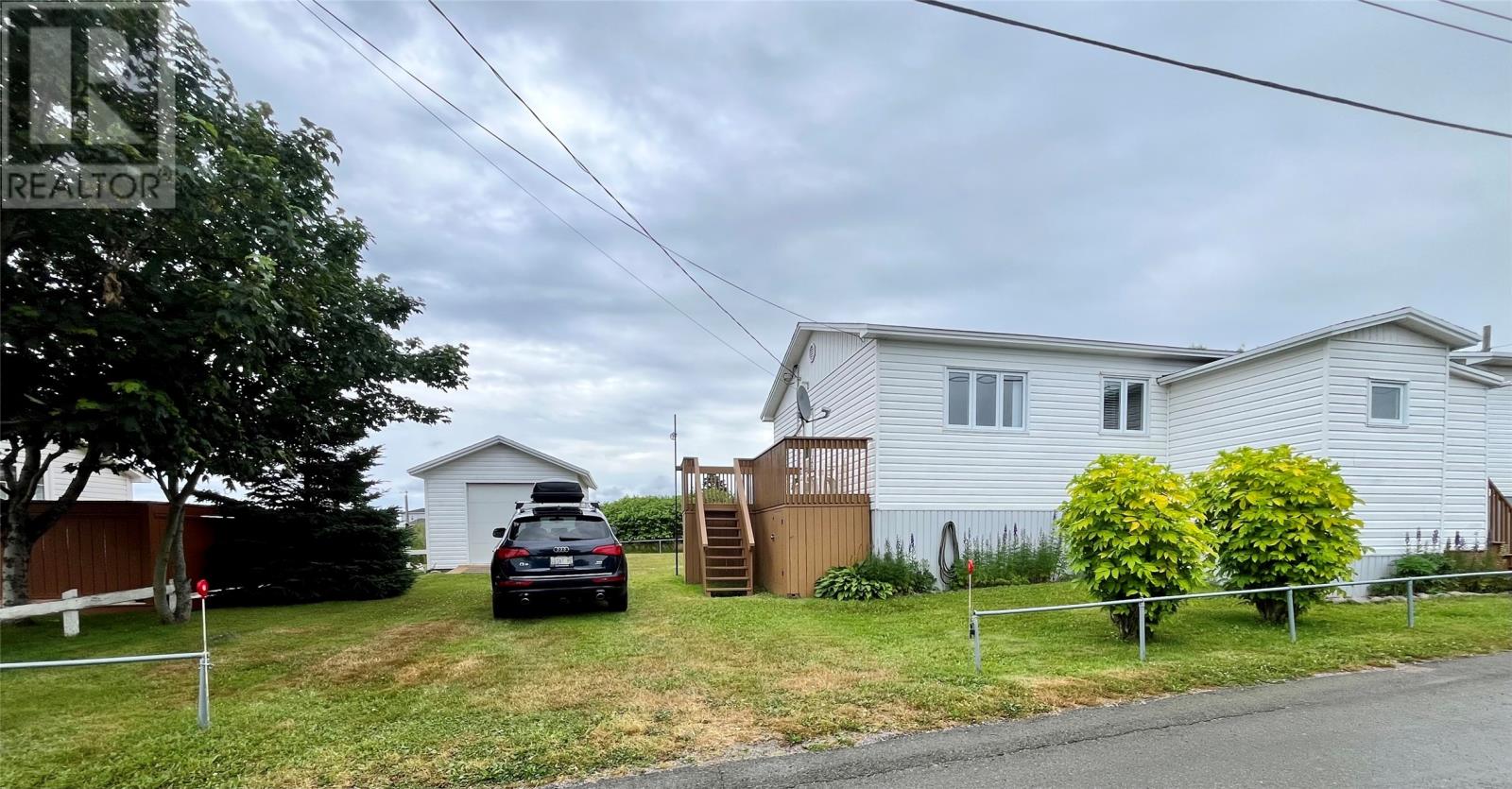 7 Hillview Street Property Photo 1
